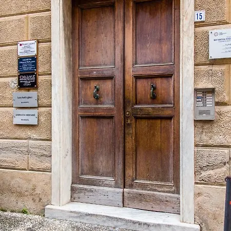 Bernini Alojamento de Acomodação e Pequeno-almoço 3*