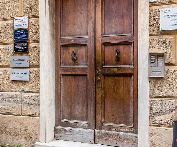 Bernini Bed & Breakfast 3*